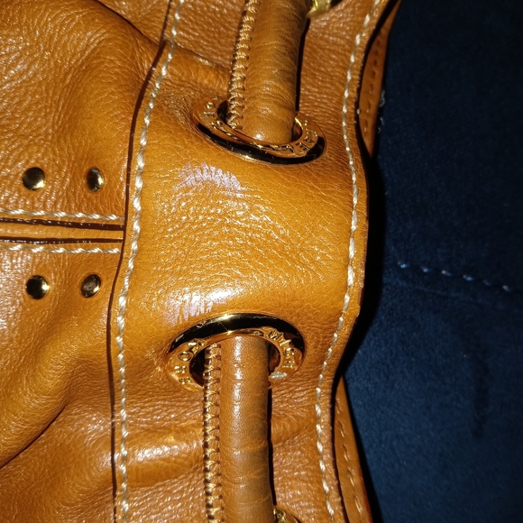 Purse - Picture 2 of 8